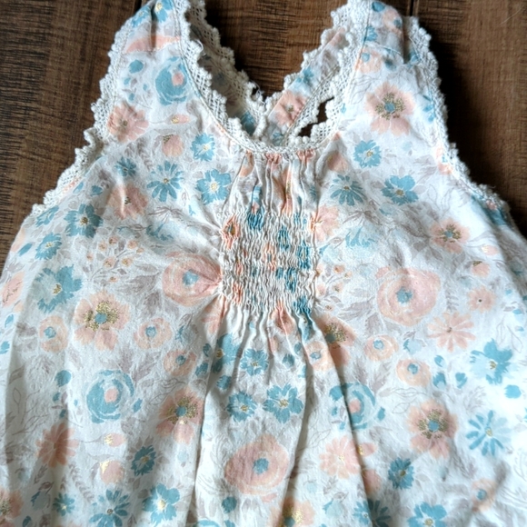 One Piece Bubble/Romper with matching headband / 3-6mth - Picture 2 of 7